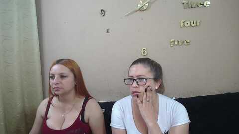 lesb_milf @ stripchat on 20230912