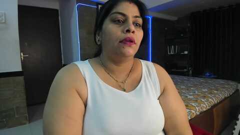 tarivishu23 @ stripchat on 20230912