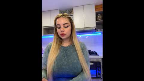 alirawrz @ stripchat on 20230914