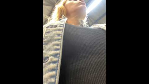 crazzychicks @ stripchat on 20230915