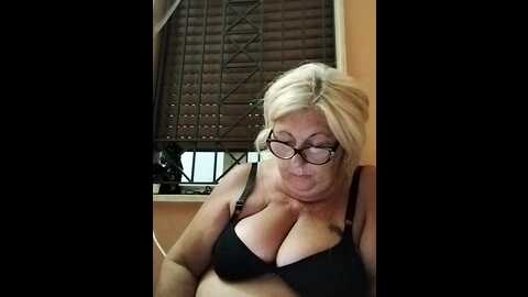 merisol_2 @ stripchat on 20230915