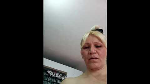nicolle_milf @ stripchat on 20230915