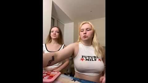 radiants_two @ stripchat on 20230915