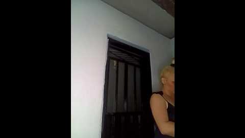 nicolle_milf @ stripchat on 20230916