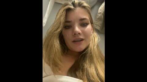 holy_tereza @ stripchat on 20230917