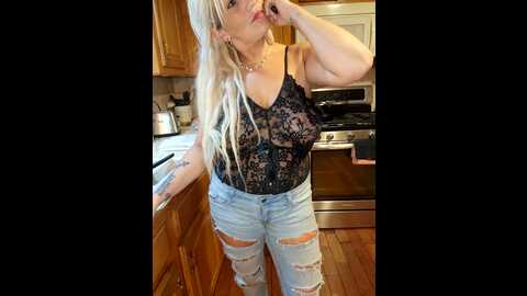 littlemisseeve @ stripchat on 20230917