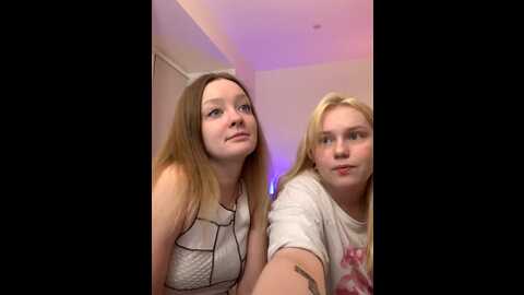 radiants_two @ stripchat on 20230917