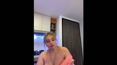 alirawrz @ stripchat on 20230918
