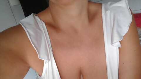 bambi047 @ stripchat on 20230918