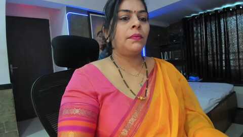 tarivishu23 @ stripchat on 20230919