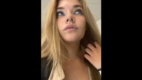 holy_tereza @ stripchat on 20230920