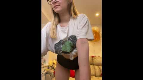 radiants_two @ stripchat on 20230921