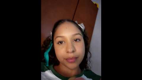 shara_dreams @ stripchat on 20230922