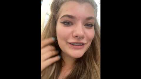 holy_tereza @ stripchat on 20230923