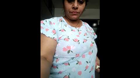 tarivishu23 @ stripchat on 20230923