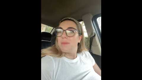 mommmyyummy @ stripchat on 20230925