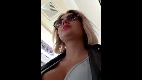miss_reina @ stripchat on 20230927
