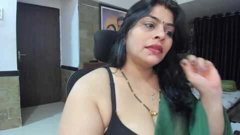 tarivishu23 @ stripchat on 20230927