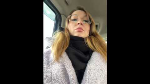 teya_moon_ @ stripchat on 20230927