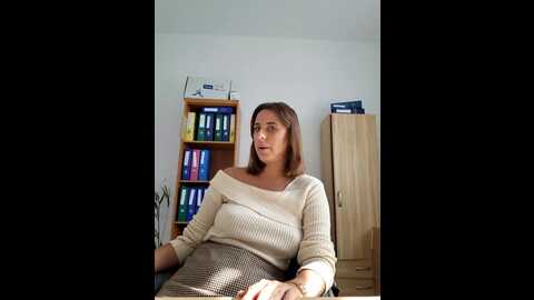 hii_lolla @ stripchat on 20230928