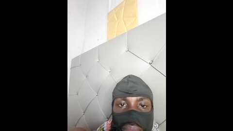 rose_troy