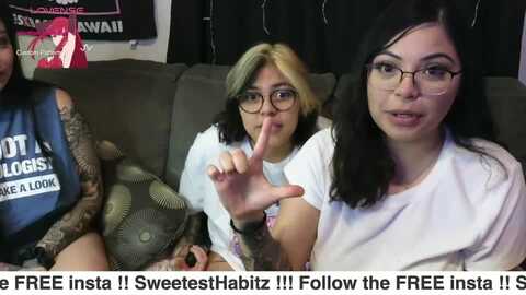 miacanela_xo @ stripchat on 20231001