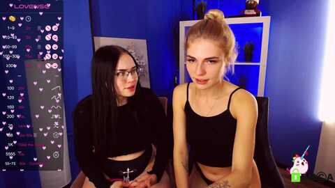 hot_chickss @ stripchat on 20231002