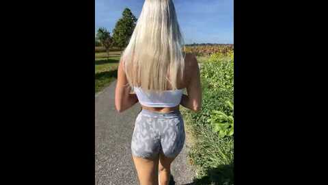 luisabecker @ stripchat on 20231002