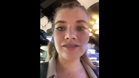 holy_tereza @ stripchat on 20231003