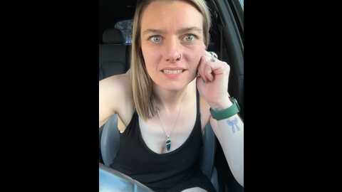 ladylena1 @ stripchat on 20231009