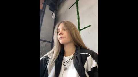 wow_dream @ stripchat on 20231009