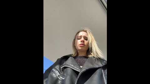 sssativa_model @ stripchat on 20231010