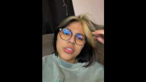 miacanela_xo @ stripchat on 20231011