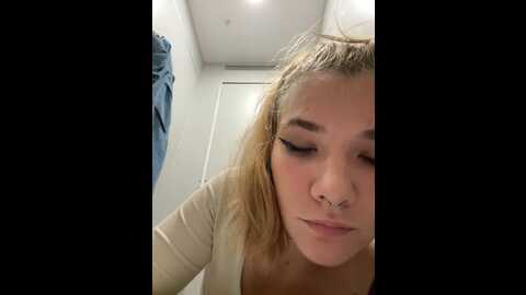 holy_tereza @ stripchat on 20231014
