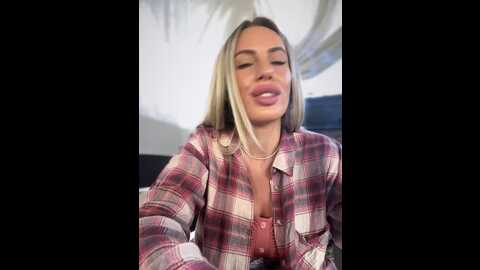 jessyrey @ stripchat on 20231015
