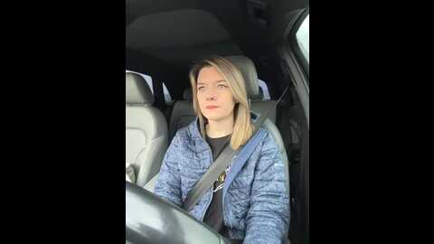 ladylena1 @ stripchat on 20231015