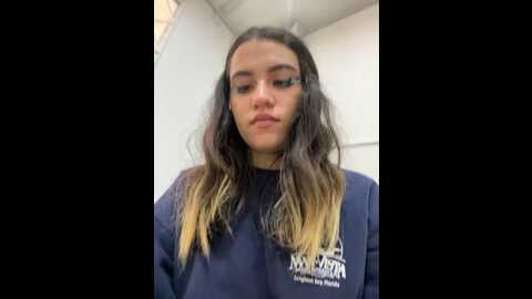 bubble_lu @ stripchat on 20231016