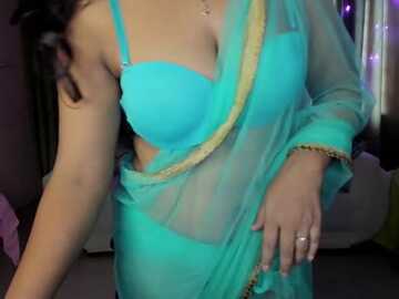 kia_tiya @ stripchat on 20231017