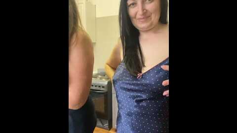 women_pleasures @ stripchat on 20231017