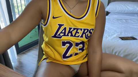 sweetarabic @ stripchat on 20231018
