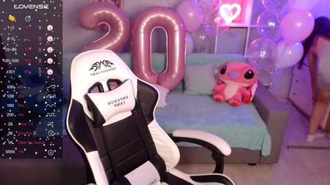 evafloress @ stripchat on 20231020