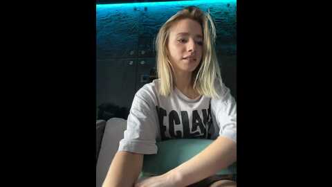 sssativa_model @ stripchat on 20231020