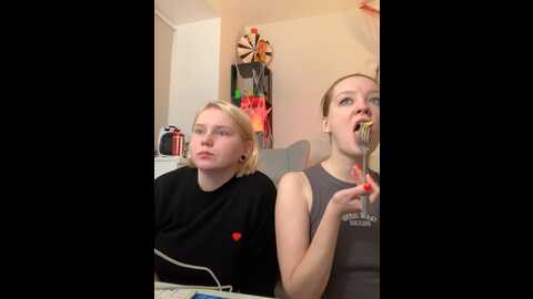 radiants_two @ stripchat on 20231021