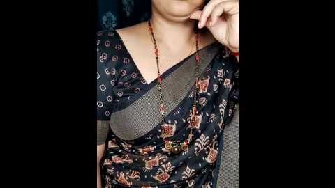 hot_telugu_queen