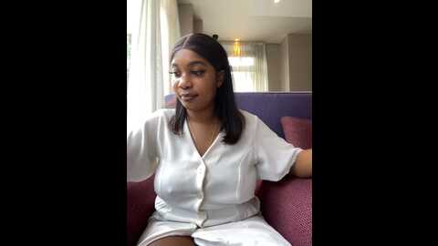 __nessa__ @ stripchat on 20231025