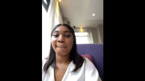 __nessa__ @ stripchat on 20231025