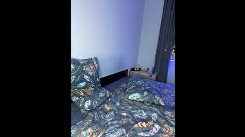 hulklisandra @ stripchat on 20231025