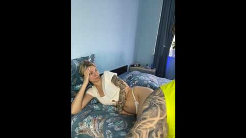 hulklisandra @ stripchat on 20231025