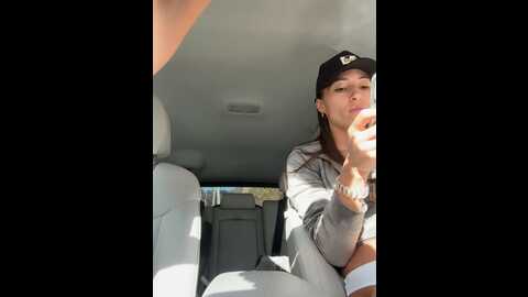 your_karina @ stripchat on 20231025