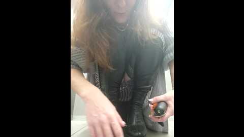 ladykimber_henry